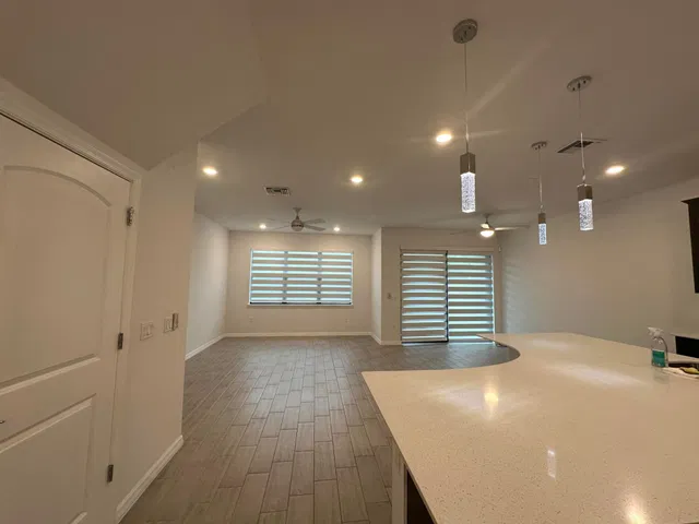 Residence photo 7