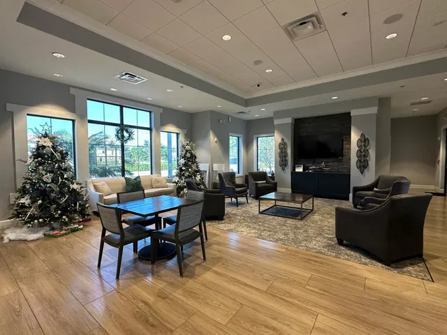 Residence photo 26