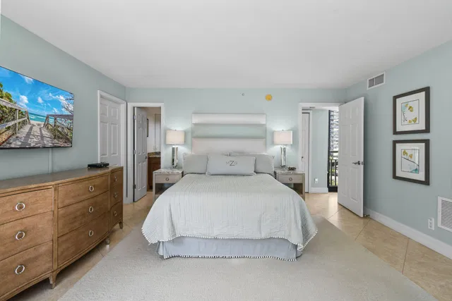 Tiara Singer Island Unit 9h photo 22