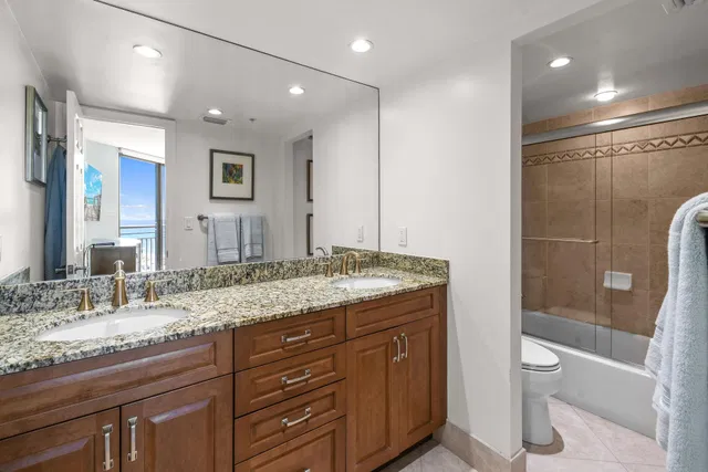 Tiara Singer Island Unit 9h photo 23