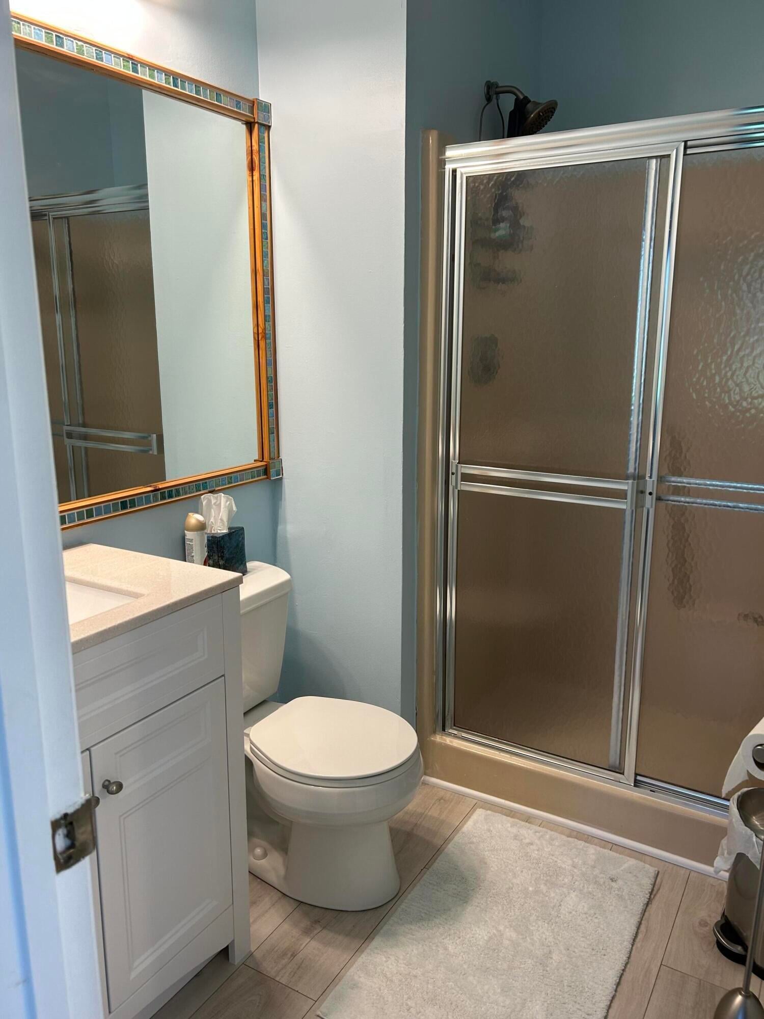 Unit H photo 5
