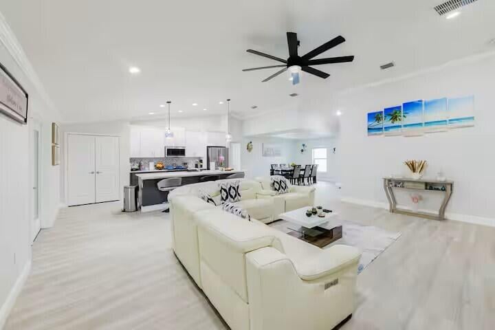 Residence photo 4