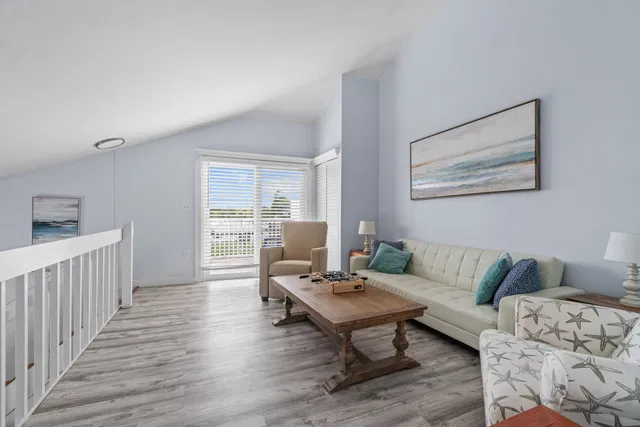 Residence photo 18
