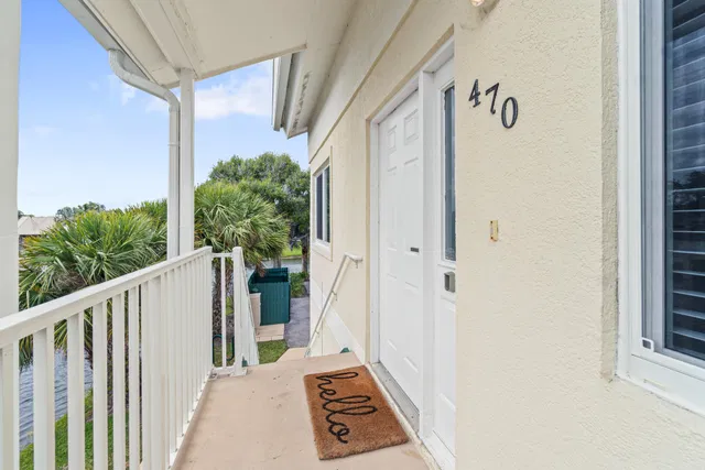 Residence photo 36