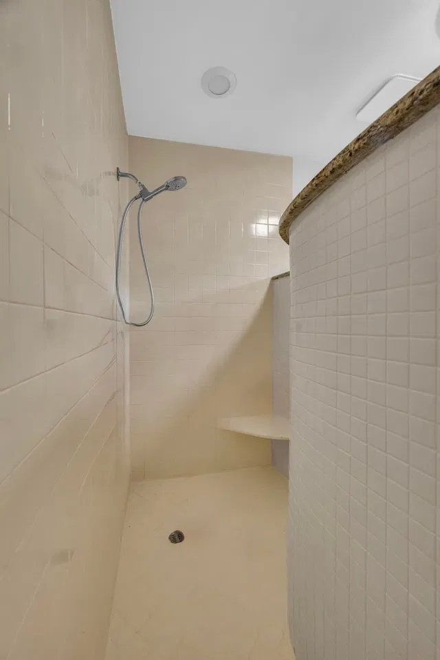 Residence photo 35