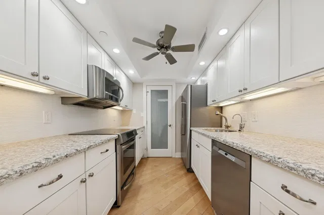Tiara Singer Island Unit 18 G photo 5