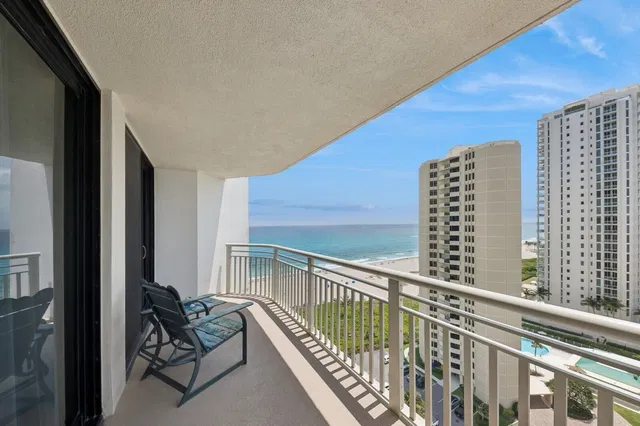 Tiara Singer Island Unit 18 G photo 9