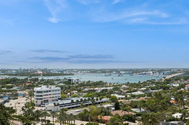 Tiara Singer Island Unit 18 G photo 12