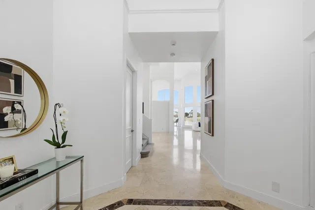 Woodfield Country Club Residence photo 3