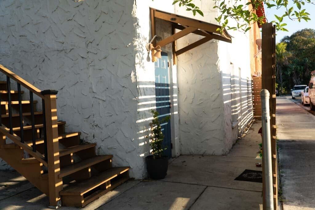  Residence photo 6