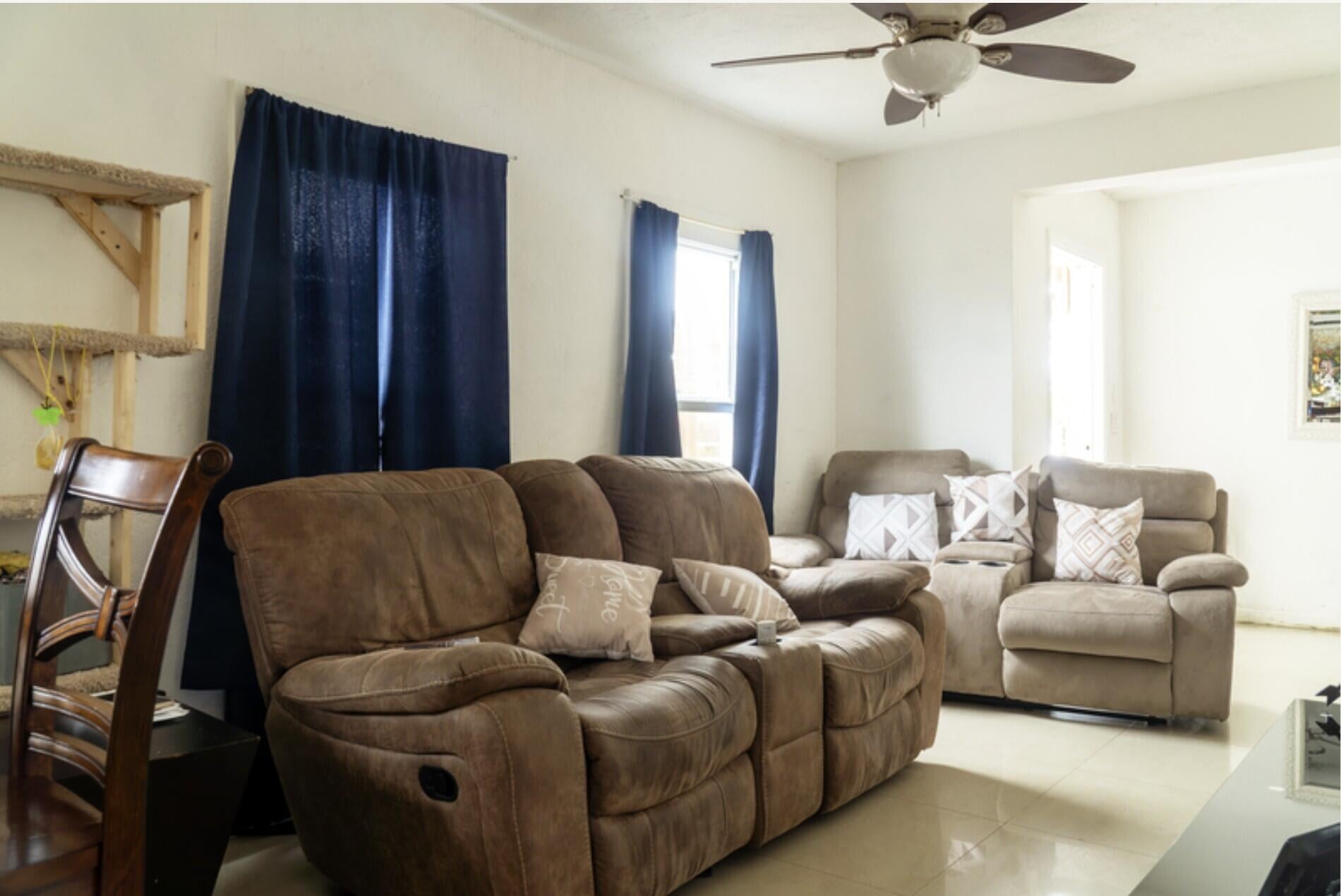  Residence photo 9