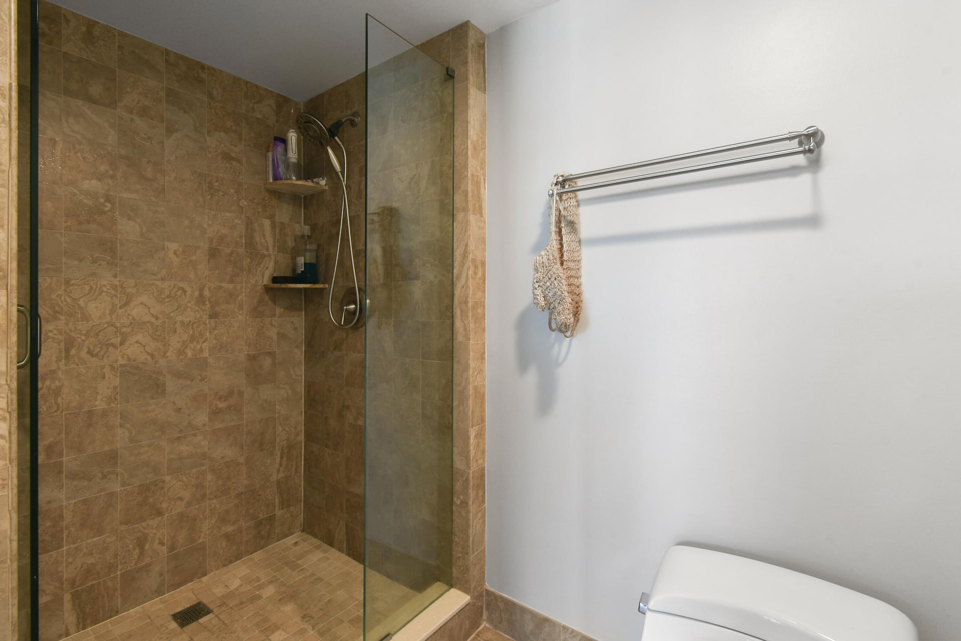 Unit 503 photo 23