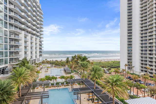 Singer Island Unit 704 photo 7