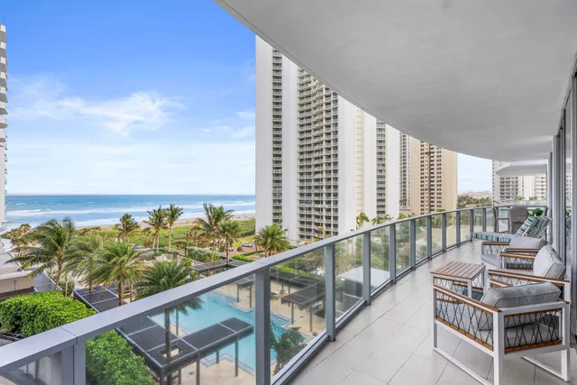 Singer Island Unit 704 photo 8