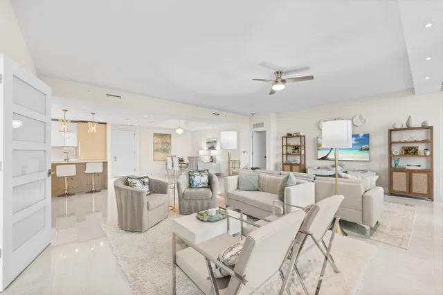 Singer Island Unit 704 photo 17