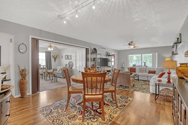 Singer Island Unit 207 photo 5