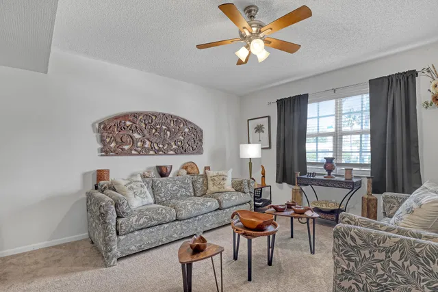 Singer Island Unit 207 photo 8