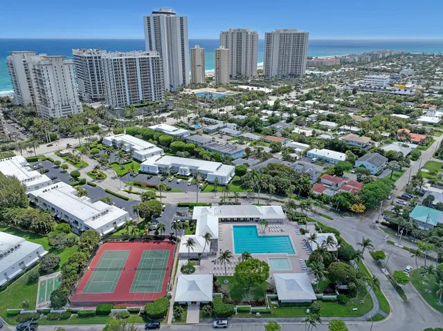 Singer Island Unit 207 photo 28