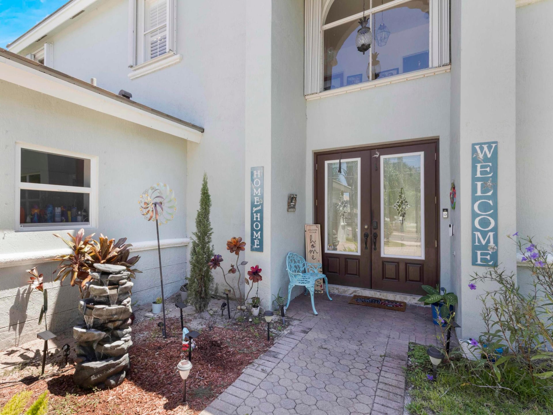 Residence photo 3
