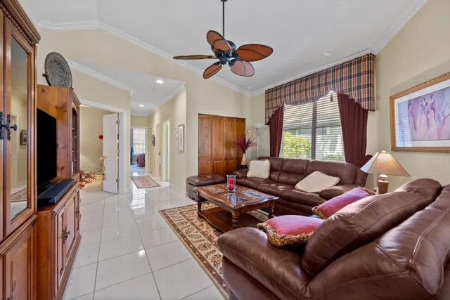  Residence photo 13
