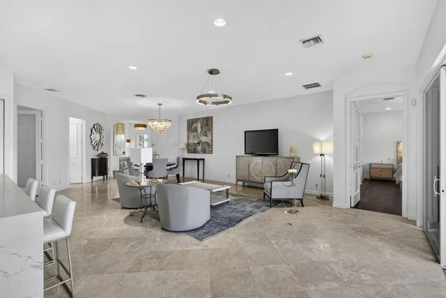 Mirasol Country Club Residence photo 27