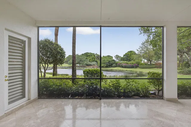 Mirasol Country Club Residence photo 45