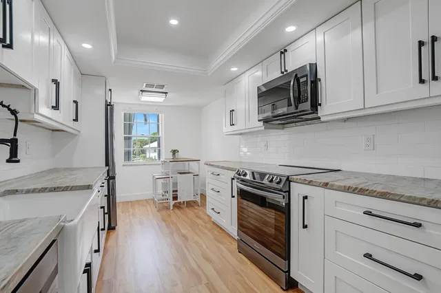 Singer Island Unit 243 photo 13
