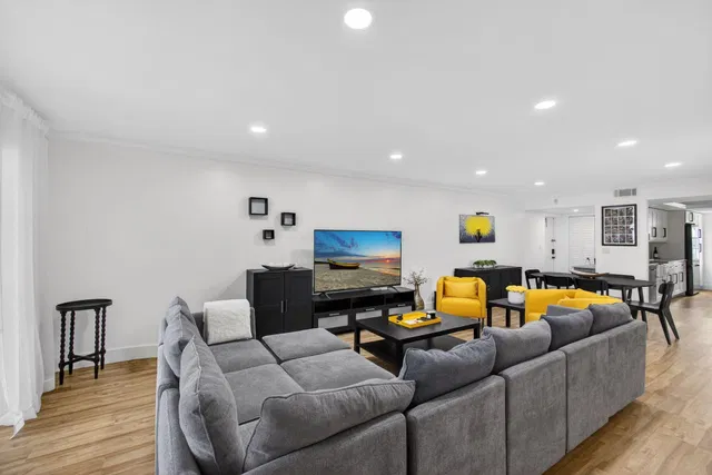 Singer Island Unit 243 photo 18