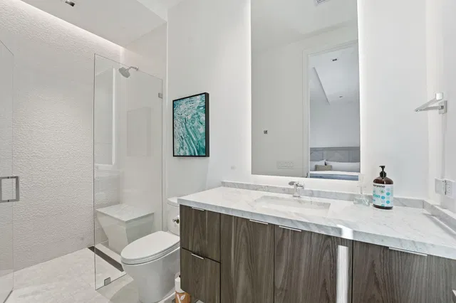 Residence photo 65
