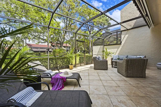 PGA National Palm Beach Gardens Residence photo 24