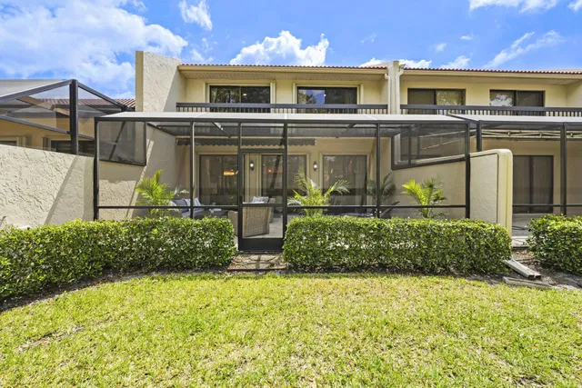 PGA National Palm Beach Gardens Residence photo 25