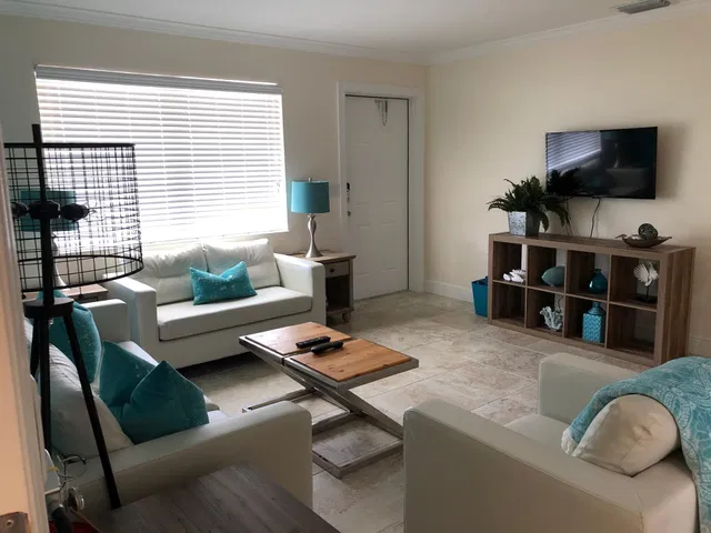 Palm Beach Shores Unit 1 photo 18