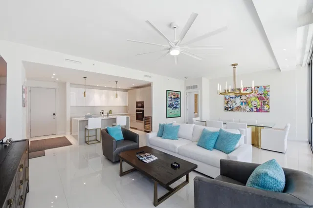 Amrit Ocean Resort & Residences Unit H-1506 photo 3