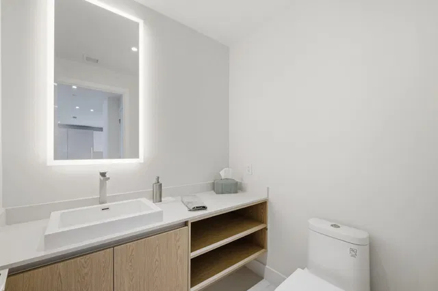 Amrit Ocean Resort & Residences Unit H-1506 photo 15