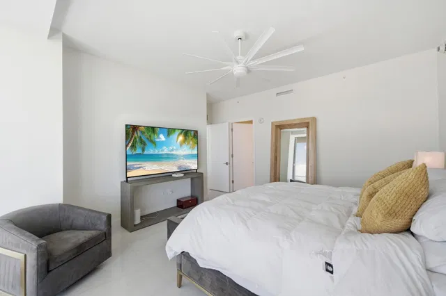 Amrit Ocean Resort & Residences Unit H-1506 photo 17