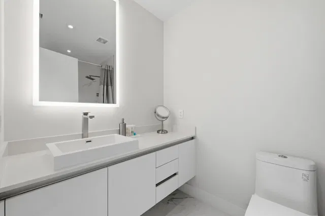 Amrit Ocean Resort & Residences Unit H-1506 photo 21
