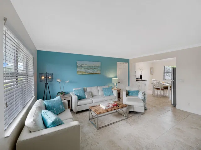 Palm Beach Shores Unit 2 photo 3