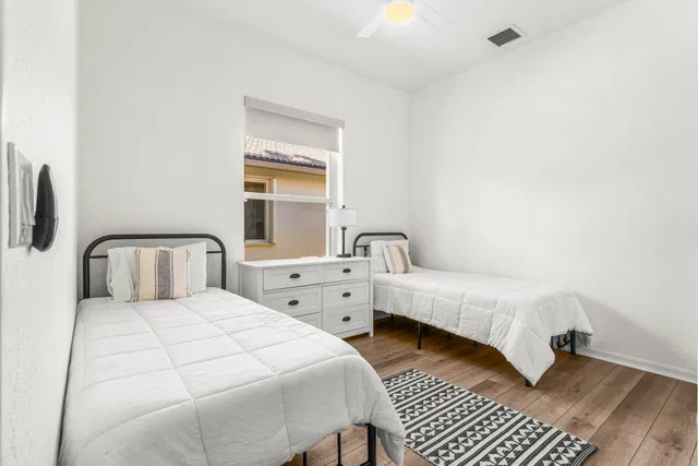 Residence photo 9