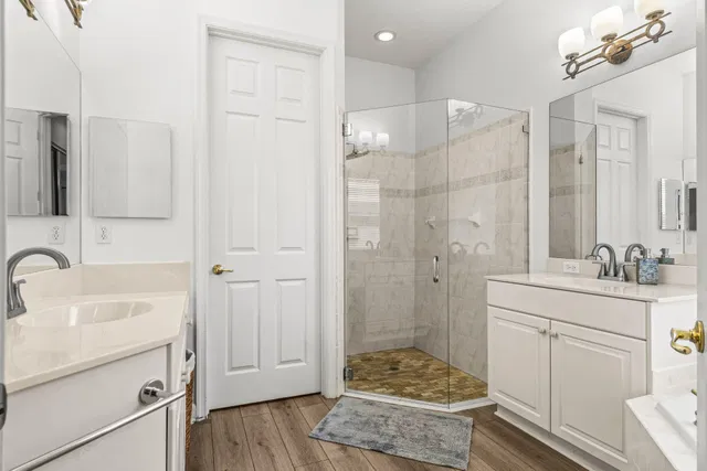 Residence photo 38