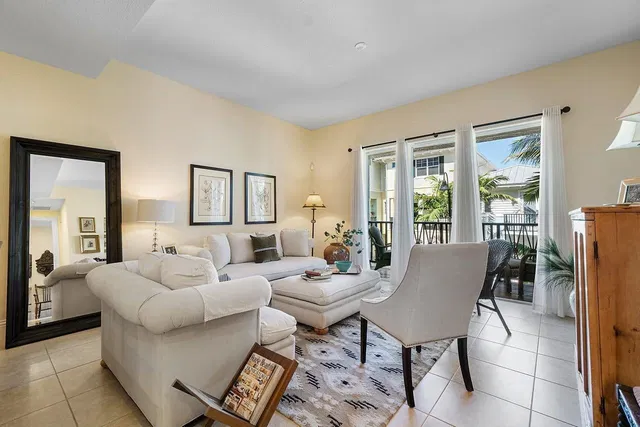 Latitude Delray Unit 207 photo 3