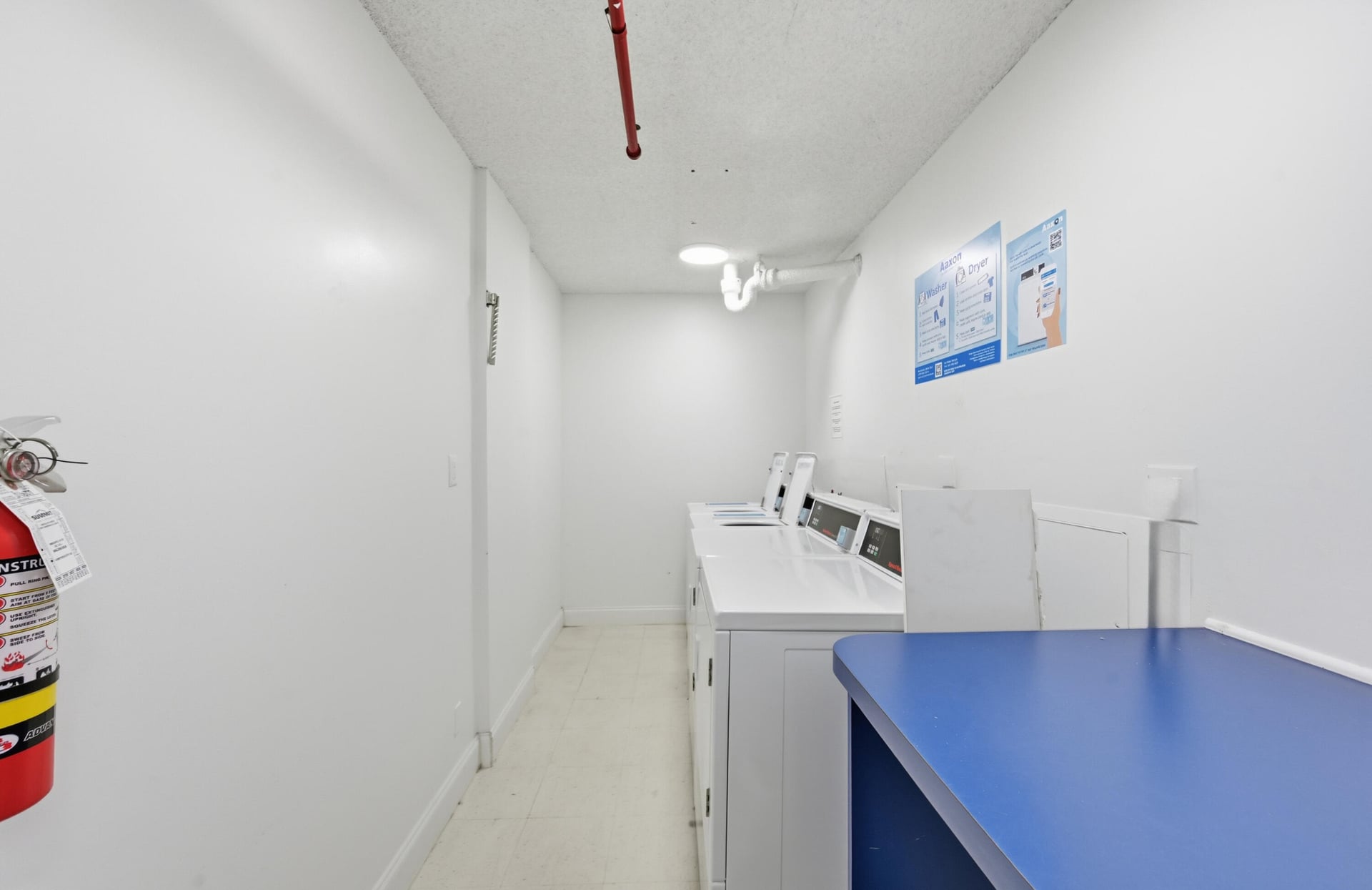 Unit 512 photo 20