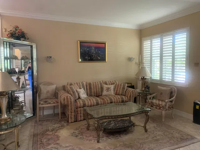 Residence photo 10
