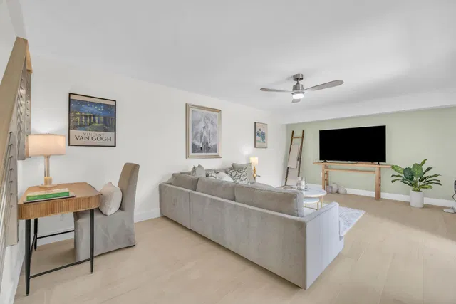 Residence photo 7