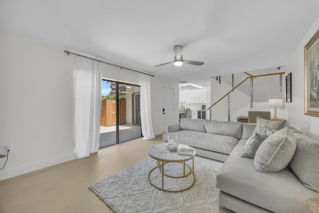 Residence photo 11