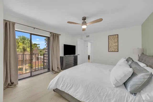 Residence photo 18
