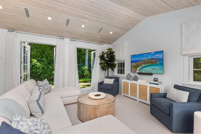 North End Palm Beach Residence photo 15