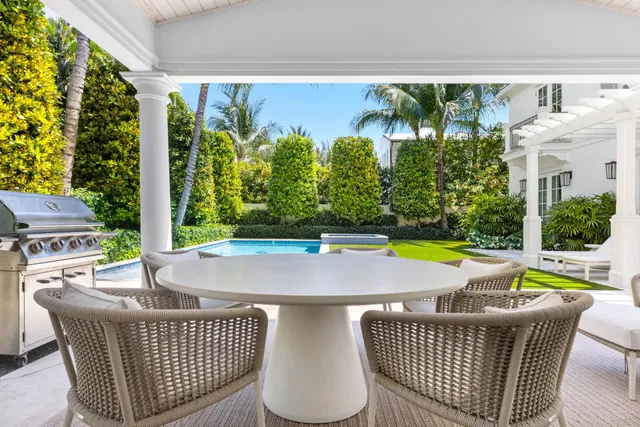 North End Palm Beach Residence photo 45