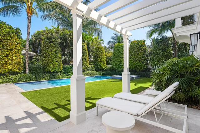 North End Palm Beach Residence photo 51