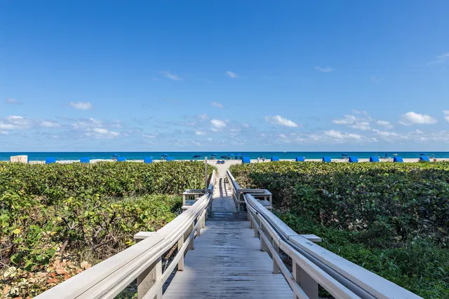 Tiara Singer Island Unit 32e photo 5