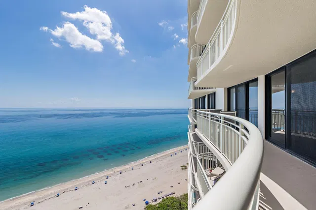 Tiara Singer Island Unit 32e photo 34